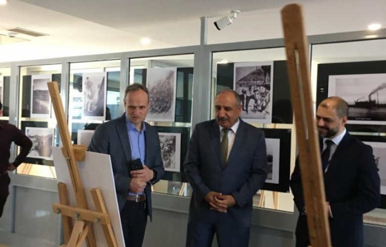 "HALKIN SESİ MEHMET AKİF" TEMALI FOTOĞRAF SERGİSİ KEPEZ LİMANINDA AÇILDI