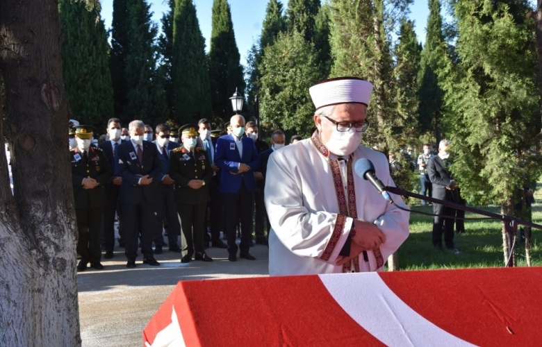 ÇANAKKALELİ ŞEHİT TUĞGENERAL SEZGİN ERDOĞAN SON YOLCULUĞUNA UĞURLANDI