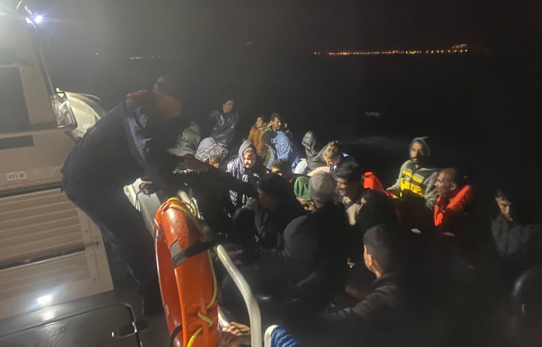 Türk Sahil Güvenlik Ekipleri, 41 Düzensiz Göçmeni Yakaladı!