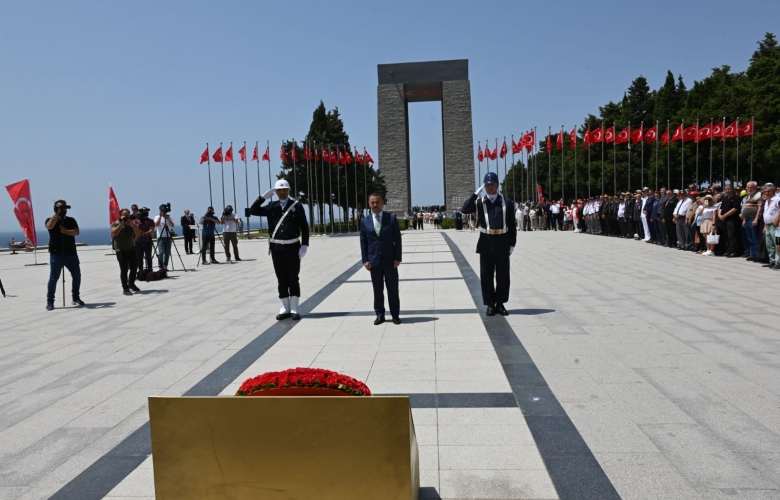 VALİ AKTAŞ : “HAİN DARBE GİRİŞİMİNİ UNUTMADIK UNUTTURMAYACAĞIZ “