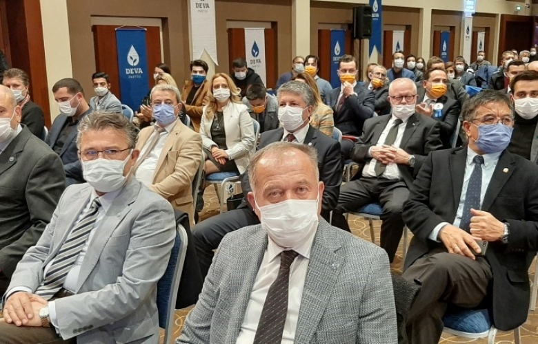BABACAN " GELECEĞİMİZ OLAN GENÇLER UMUTLARINI YİTİRİYOR"