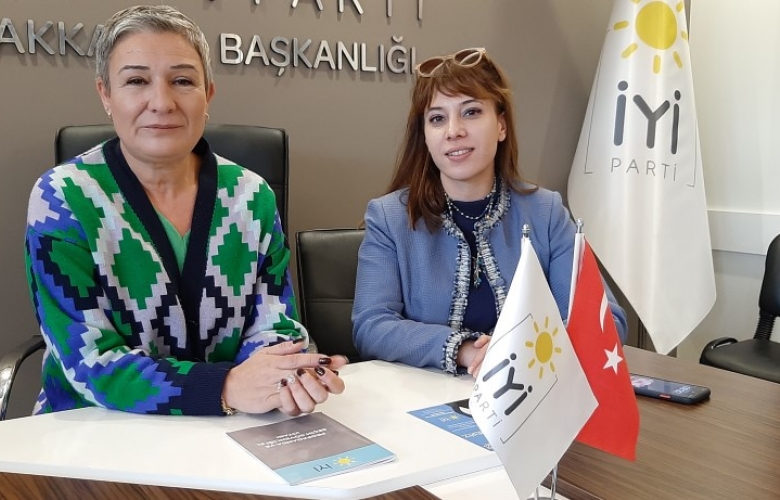 “İYİLİK HAREKETİ BAŞLASIN” SLOGANI İLE ÖĞRENCİLERE YARDIM EDİYORLAR