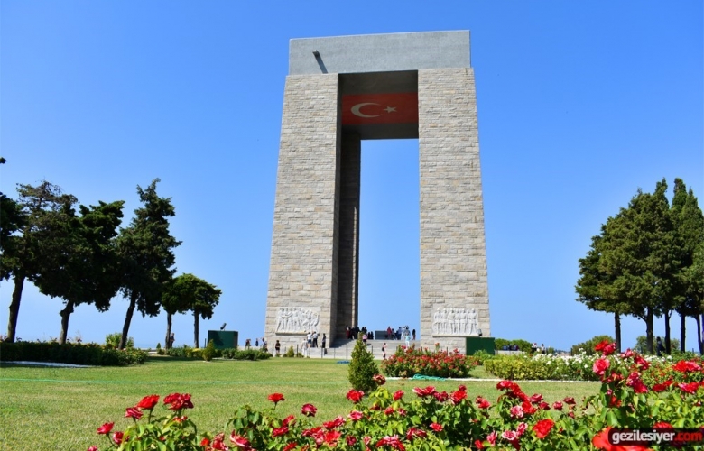 ŞEHİTLER ABİDESİNDE BAKIM YAPILACAK