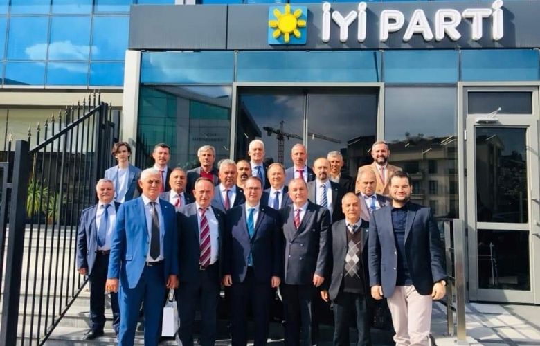 İYİ PARTİ GENEL BAŞKAN YARDIMCISI UZ'A ÇANAKKALE TEŞKİLATINDAN HAYIRLI OLSUN ZİYARETİ