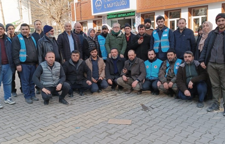 ÇANAKKALE İL MÜFTÜLÜĞÜ DİN ADAMLARI VE GÖREVLİLERİ DEPREM BÖLGESİNDE