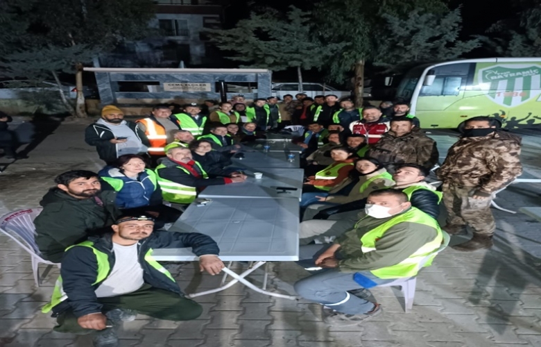 GÖĞÜSGEREN “DEPREM BÖLGESİNDE KOORDİNASYONSUZLUK DEVAM EDİYOR”