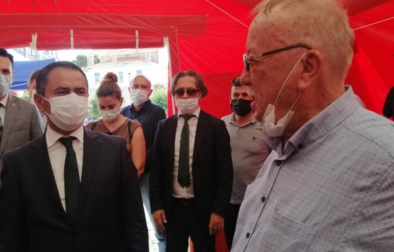 AŞI ÇADIRI İSKELEDE KURULDU