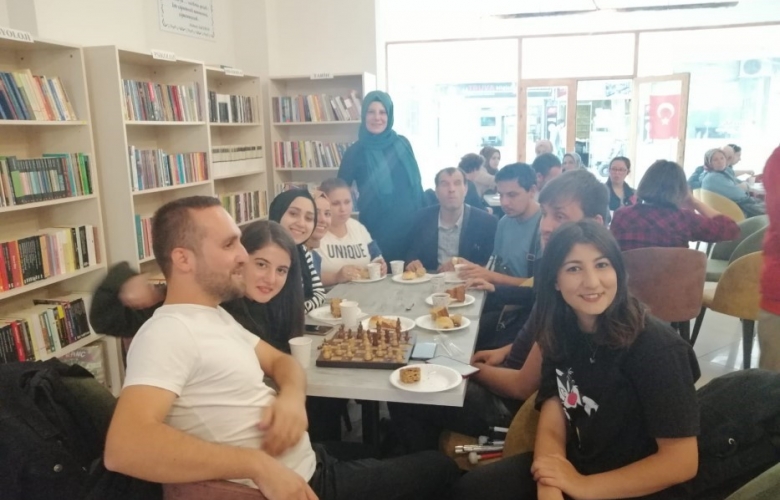 TARÇINLI KEK YAPTILAR