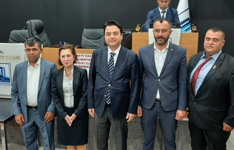 CHP İL GENEL MECLİSİNDEN SONRA KÖYLERE HİZMET GÖTÜRME BİRLİĞİNDE DE HAVLU ATT