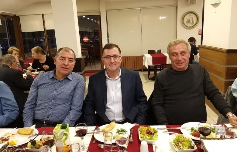 ÇANAKKALE SERAMİK FABRİKALARININ EMEKLİ YÖNETİCİLERİ GELENEĞİ SÜRDÜRÜYOR