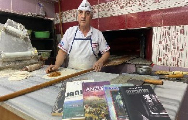 ELİNİN UNU İLE İNANILMASI BAŞARIP  6 ROMAN YAZDI