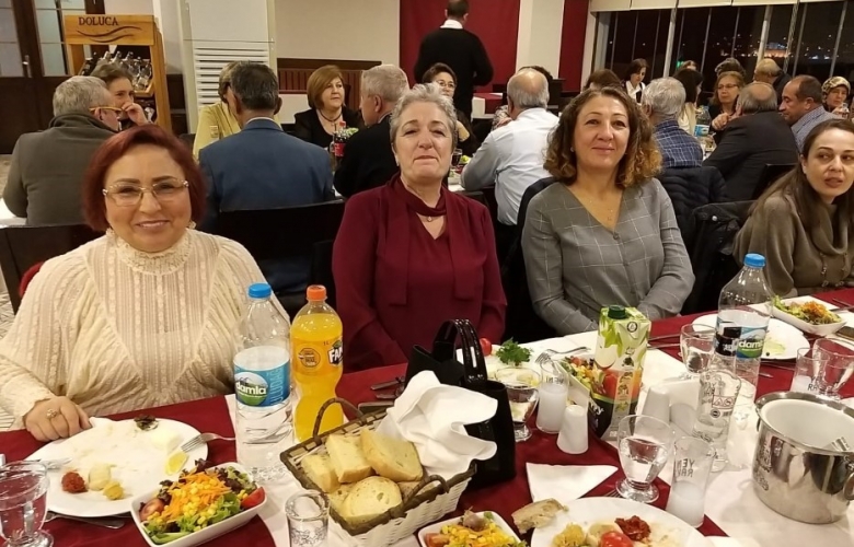 ÇANAKKALE SERAMİK FABRİKALARININ EMEKLİ YÖNETİCİLERİ GELENEĞİ SÜRDÜRÜYOR