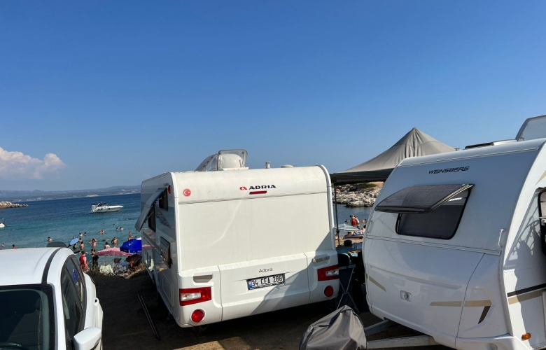 Bozcaada'da Karavan İşgaline Tepki