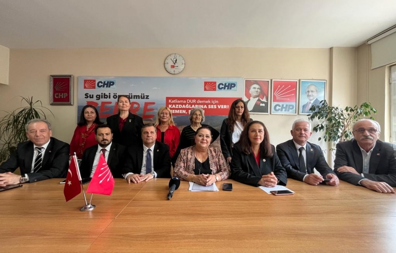 CHP’Lİ O BAŞKAN GÖREVİNDEN ALINDI