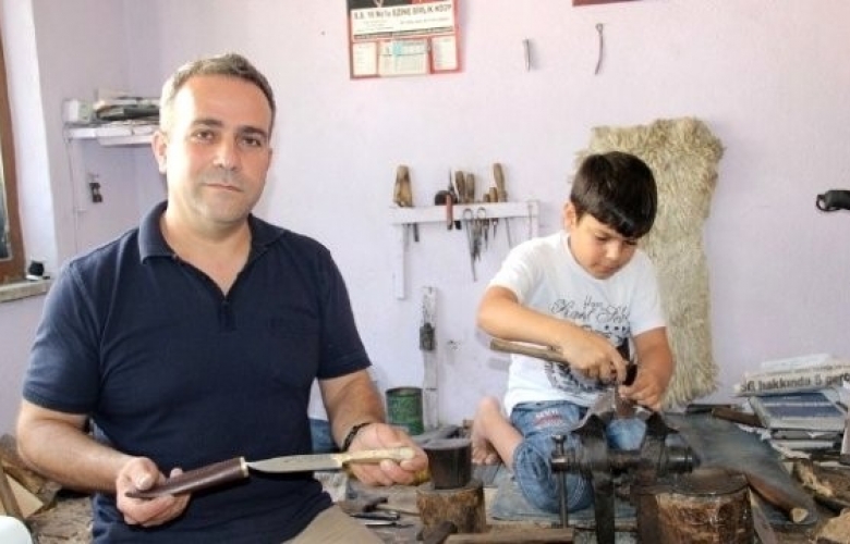 BABAKALE’ DE  300 YILLIK GELENEK YAŞATILIYOR         