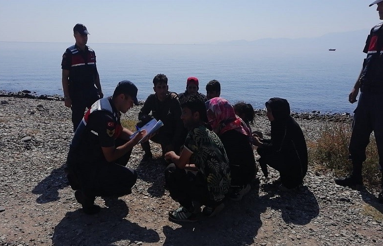 310 AFGAN GÖÇMEN YAKALANDI   