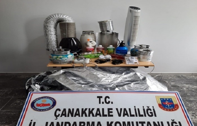 UYUŞTURUCU SATICILARI YAKALANDI