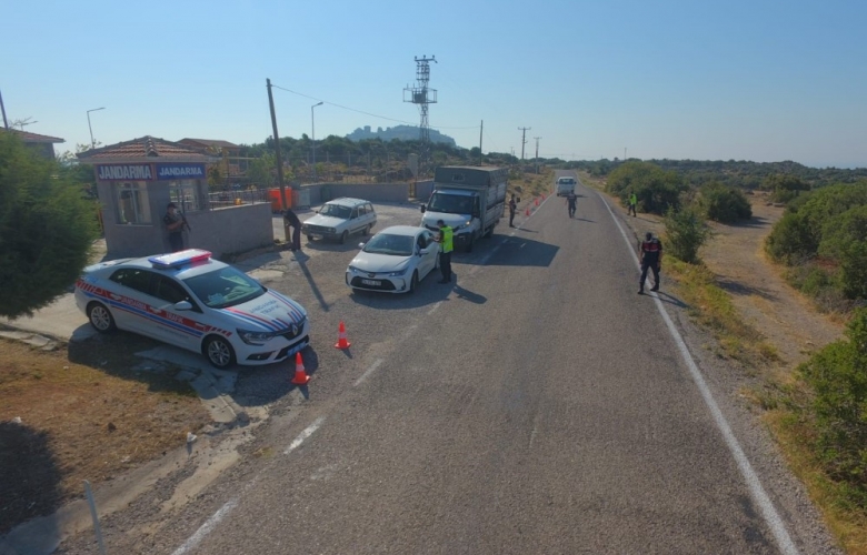 JANDARMA’ DAN HAVADAN DRONE İLE TRAFİK DENETİMİ
