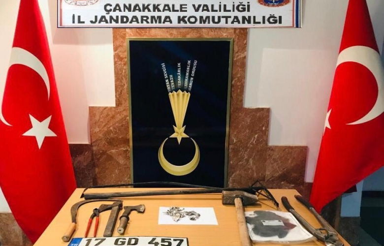 HIRSIZLAR JANDARMANIN AMANSIZ TAKİBİ NETİCESİNDE YAKALANDILAR
