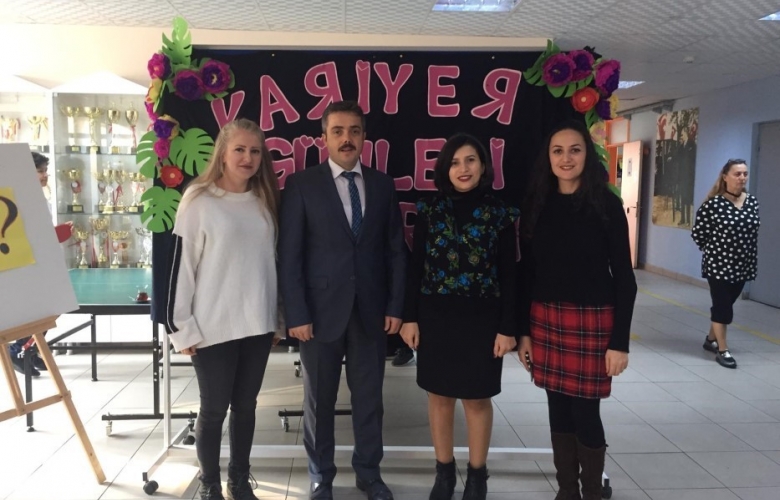 ORTAOKUL ÖĞRENCİLERİ, MESLEK SEÇİMİ HAKKINDA BİLİNÇLENDİLER