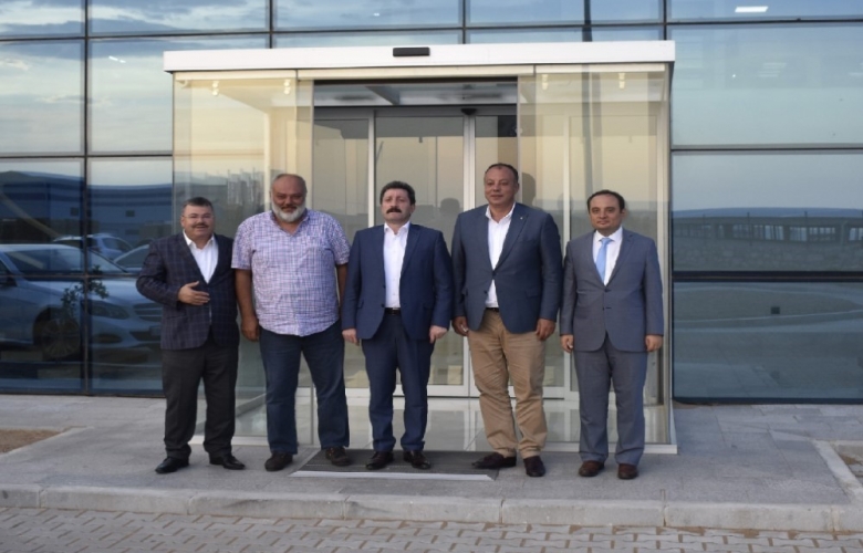 ÇANAKKALE ORGANİZE SANAYİ FİRMALARI ÜRETİMDE VE İSTİHDAMDA HIZ KESMİYOR