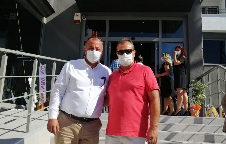 ÇTSO YÖNETİM KURULU ÖZ KORKMAZ TİCARETİN YENİ SHOWROOM AÇILIŞINA KATILDI