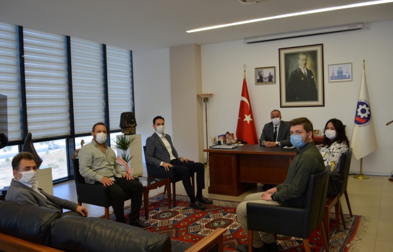 AK PARTİ İL VE MERKEZ İLÇE YÖNETİMİNDEN ÇTSO’YA ZİYARET