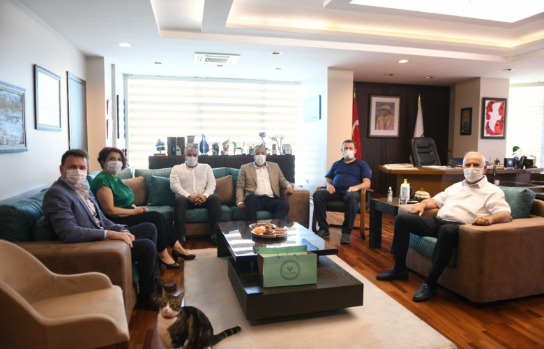ÇTSO’ DAN ÇANAKKALE BELEDİYE BAŞKANLIĞINA  ZİYARET