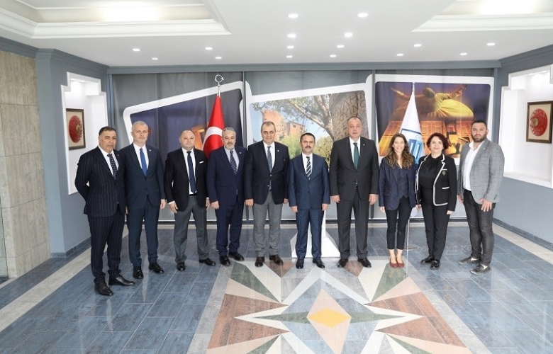 ÇTSO YENİ YÖNETİM KURULU VALİ AKTAŞ’I ZİYARET ETTİ