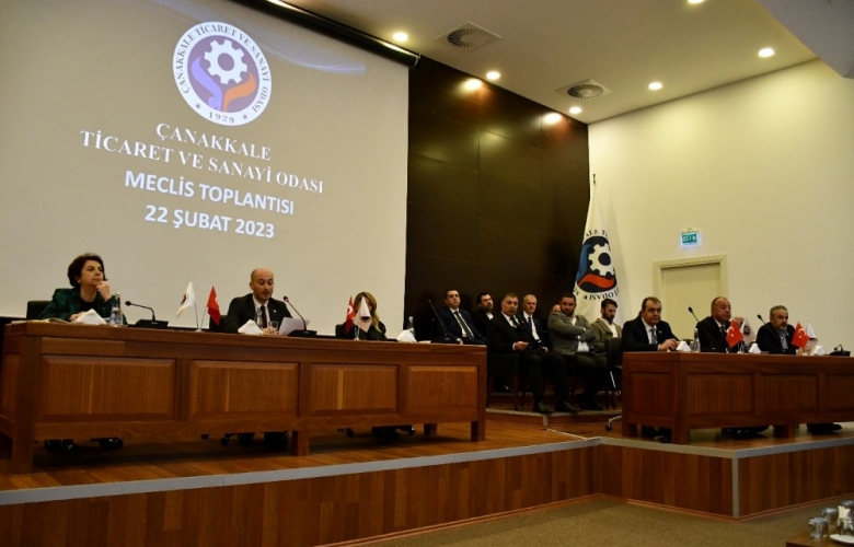 AYDEĞER: “DEPREM İLE YAŞAMAYI VE ÖNLEM ALMAYI ÖĞRENMELİYİZ”