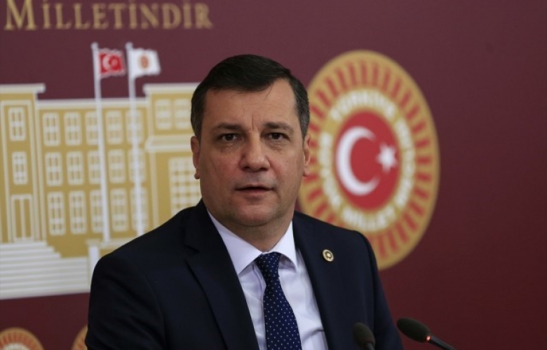 CEYLAN “GAZİ MUSTAFA KEMAL ANAFARTALAR’DA TARİHİN AKIŞINI DEĞİŞTİRDİ”