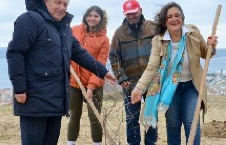 ÇOMÜ İLE ABAD İŞ BİRLİĞİNDE FİDAN DİKİMİ ETKİNLİĞİ GERÇEKLEŞTİRİLDİ