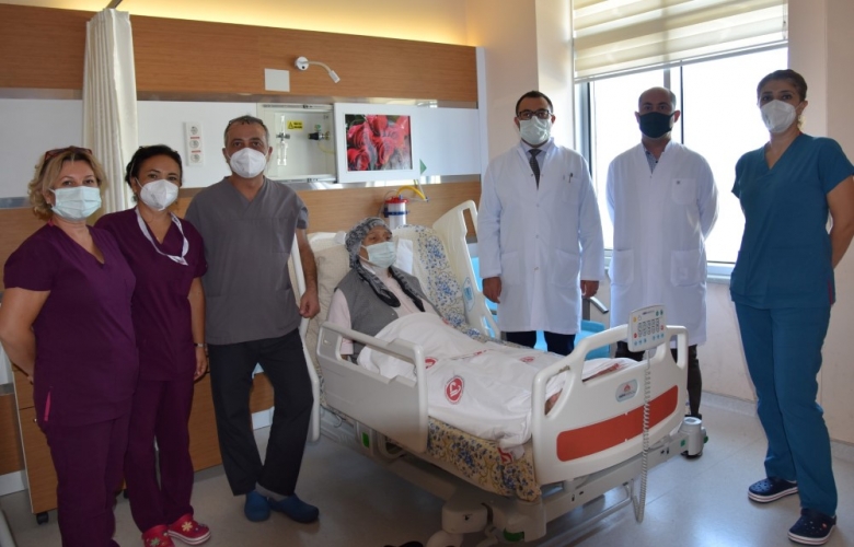ÇANAKKALE DEVLET HASTANESİNDE 3 OPERASYON BİR ARADA