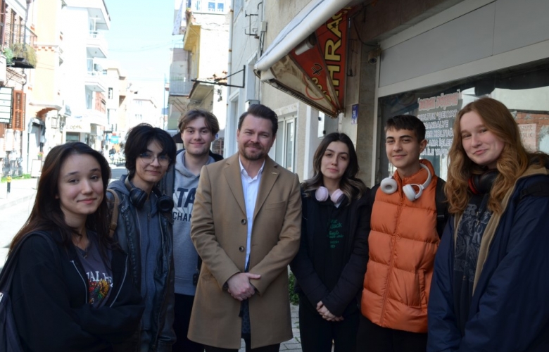 Kunt’tan Öğrencilere Ücretsiz Yemek Projesi