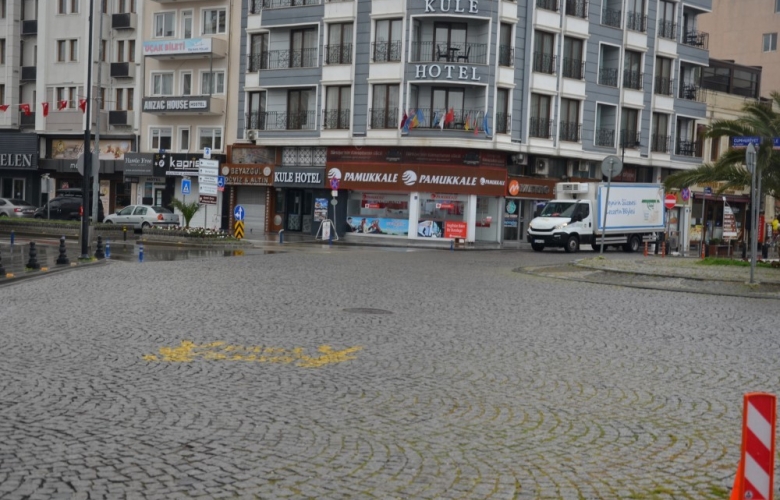 RAMAZAN AYININ İLK HAFTASONU SOKAĞA ÇIKMA KISITLAMASINA YOĞUN DENETİM