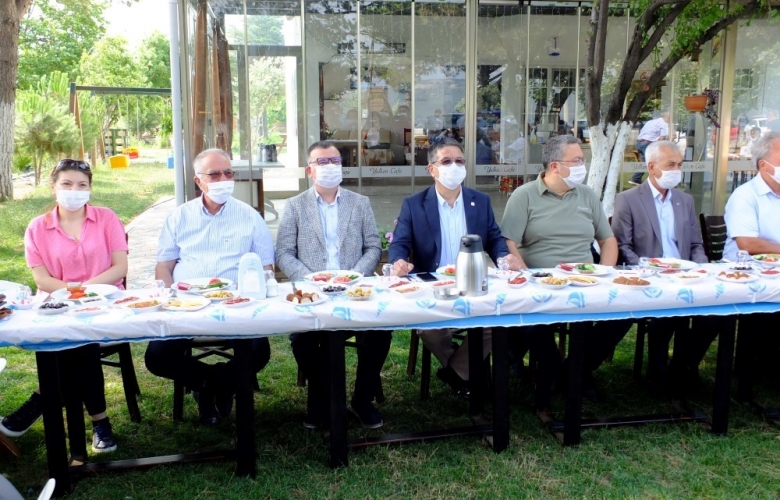 URAL “İKTİDARI OLMAYI BİRLİKTE BAŞARACAĞIZ"