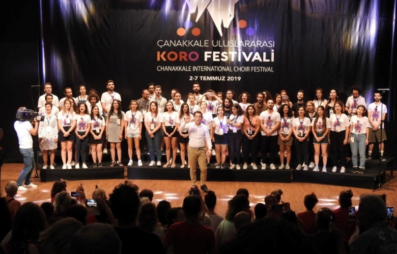 ÇANAKKALE ULUSLARARASI KOROLAR FESTİVALİ SONA ERDİ