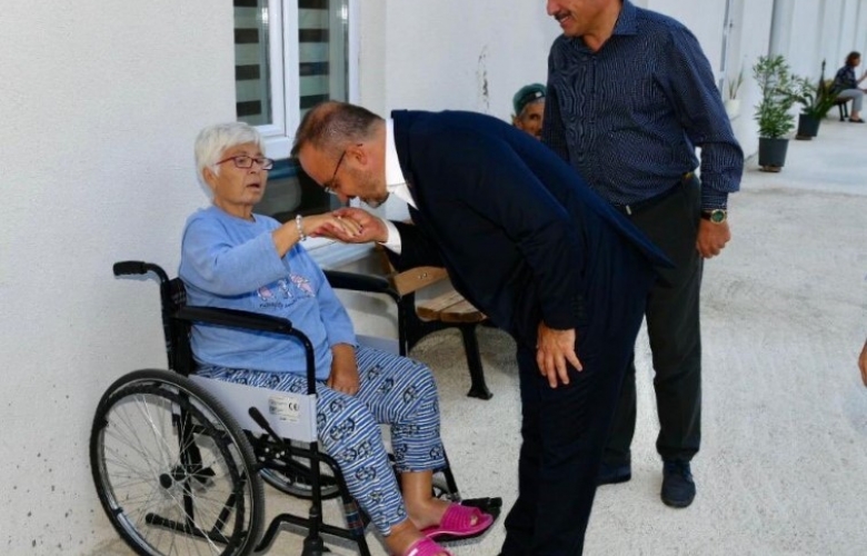 TURAN, ÖZEL BAKIM MERKEZİ’Nİ ZİYARET ETTİ
