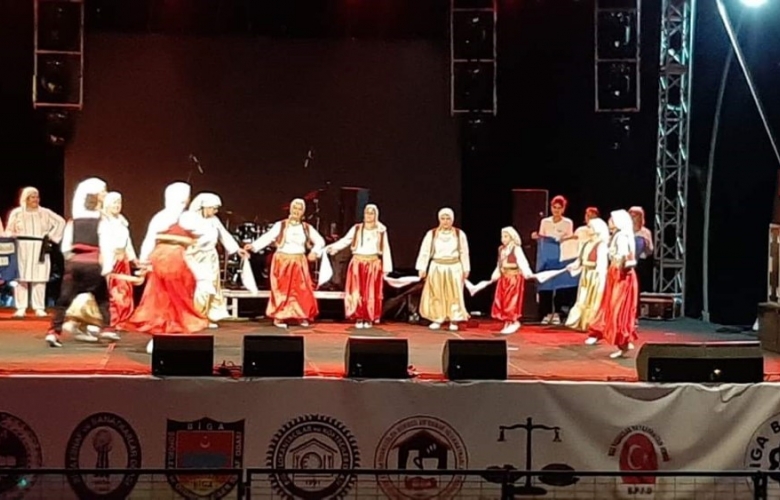 BİGA ALIŞVERİŞ VE KÜLTÜR FESTİVALİ İLK GÜN ETKİNLİKLERİ İLGİ GÖRDÜ