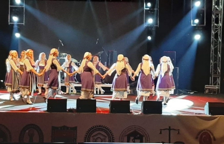 BİGA ALIŞVERİŞ VE KÜLTÜR FESTİVALİ İLK GÜN ETKİNLİKLERİ İLGİ GÖRDÜ