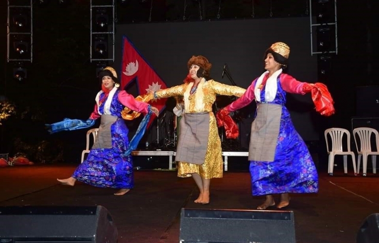 BİGA ALIŞVERİŞ VE KÜLTÜR FESTİVALİ İLK GÜN ETKİNLİKLERİ İLGİ GÖRDÜ