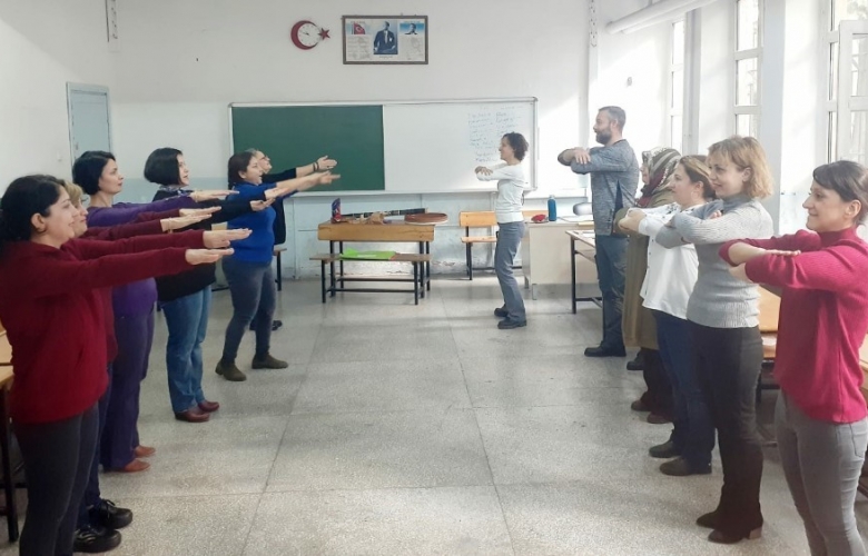 ÖĞRETMENLERE “NASIL MASAL ANLATMALIYIM?” EĞİTİMİ VERİLDİ