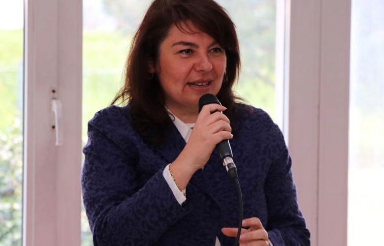 İSKENDEROĞLU “HER İNSAN AYRI BİR DEĞER, AYRI BİR DÜNYADIR”