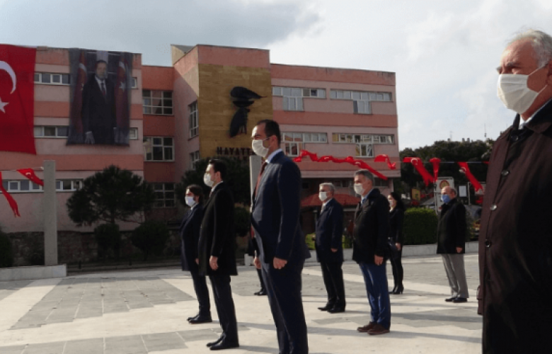 23 NİSAN ÇANAKKALE’ DE 2 AYRI TÖREN İLE KUTLANDI