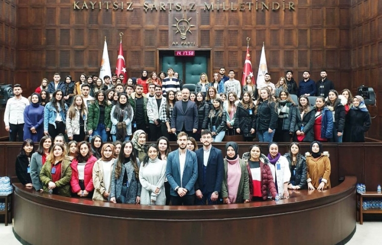 TURAN “GENÇLERİMİZİN BÖYLESİ ÖNEMLİ SOSYAL YARDIMLARDA BULUNMASI GELECEK İÇİN ÜMİT VERİCİ”