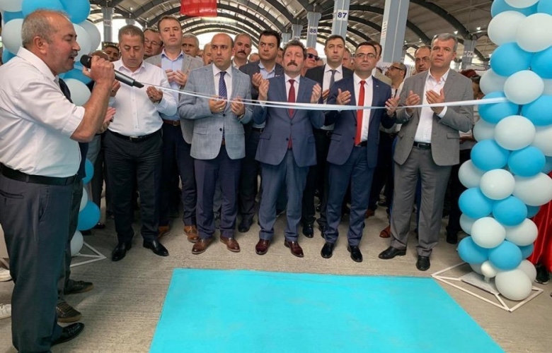BİGA ALIŞVERİŞ VE KÜLTÜR FESTİVALİ’NİN BAŞLADI