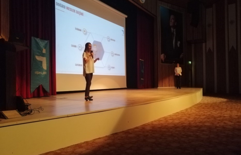 BİGA İŞKUR’ DAN ÖĞRENCİLERE EĞİTİM 