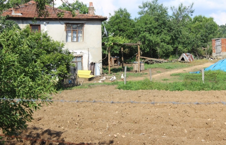 KÜFÜR VE HAKARET İDDİASI, KÖYLÜDE ENDİŞEYİ ARTTIRDI