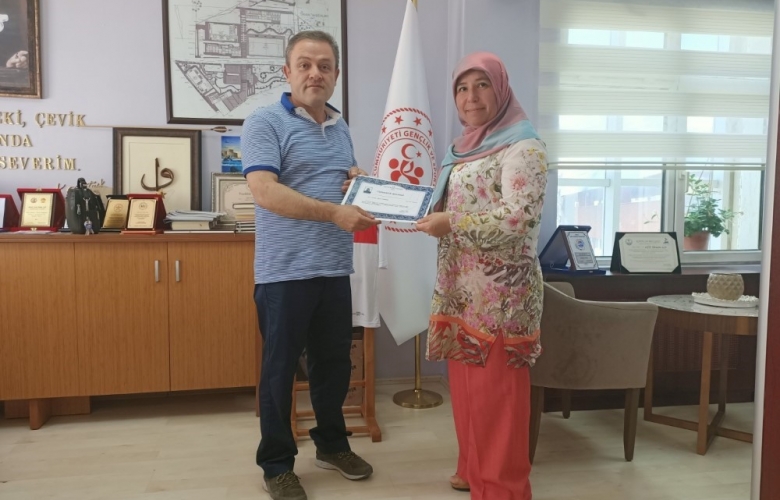 ÇANAKKALE KYK KIZ YURDU PERSONELLERİNE TEŞEKKÜR BELGESİ VERİLDİ