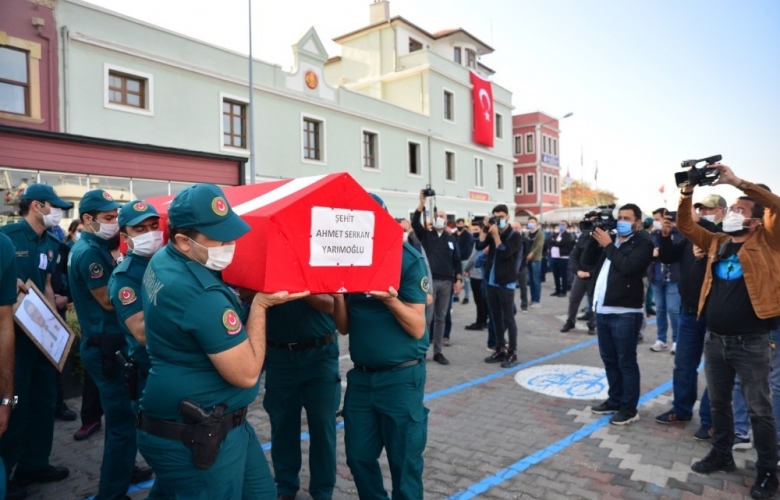 ŞEHİT GÜMRÜK MUHAFAZA NEMURU İÇİN TÖREN DÜZENLENDİ
